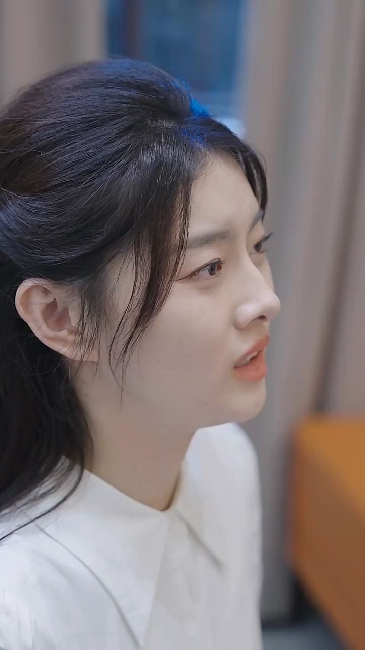 她似烟火绚烂 第02集